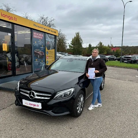 2017 Mercedes Benz C220