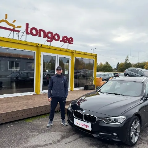 2015 BMW 320