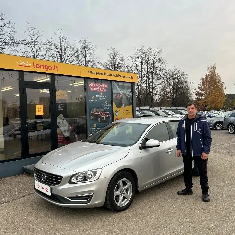 2015 Volvo V60