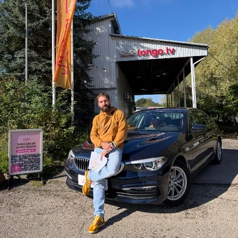 2020 BMW 520
