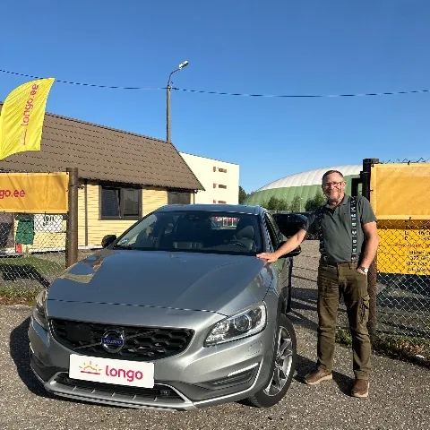2017 Volvo V60 Cross Country